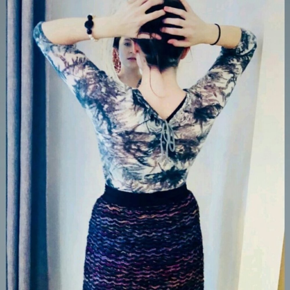 Anthropologie Guinevere top GREY sweater sz.Sm